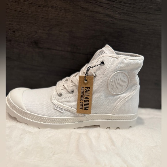 Palladium Shoes - Palladium Pampa Hi Classic White High-Tops
